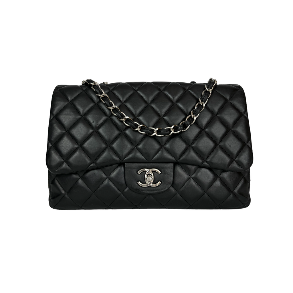 CHANEL ブラック レザー ハンドバッグ Chanel Classic Single Flap Jumbo Black Lambskin Silver | 4,300