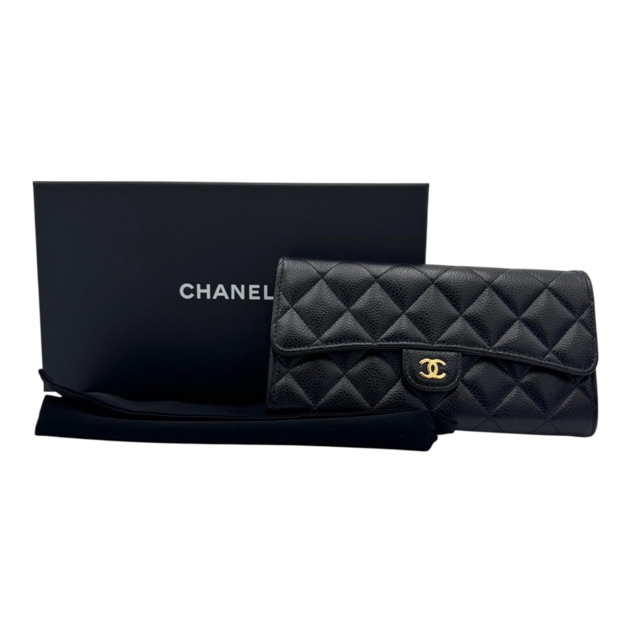 <h1>Das Vermächtnis von Coco: Die Chanel Classic Long Flap Wallet in zeitlosem Schwarz-Gold</h1>