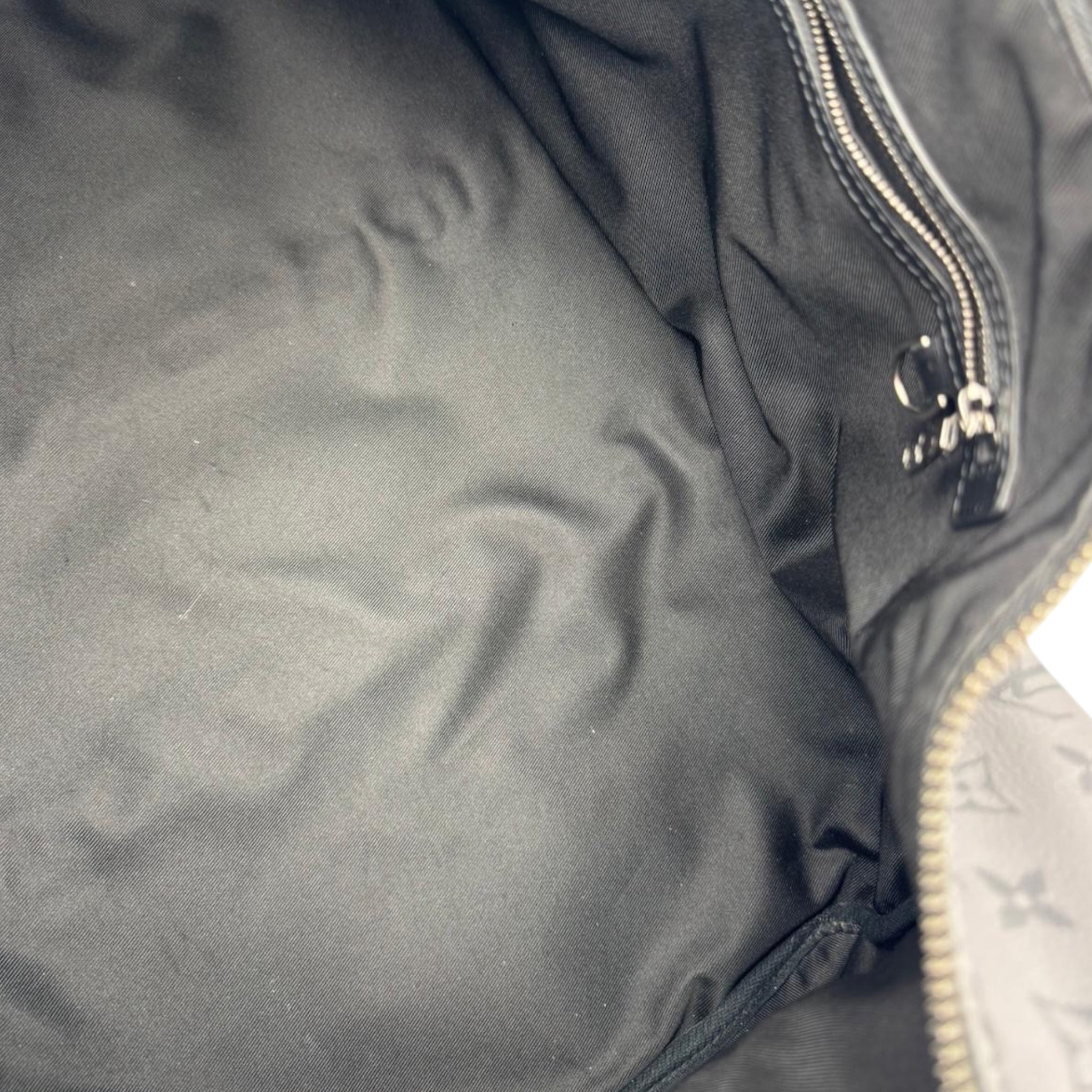 Louis Vuitton Keepall 50 Bandoulière Black Monogram Empreinte