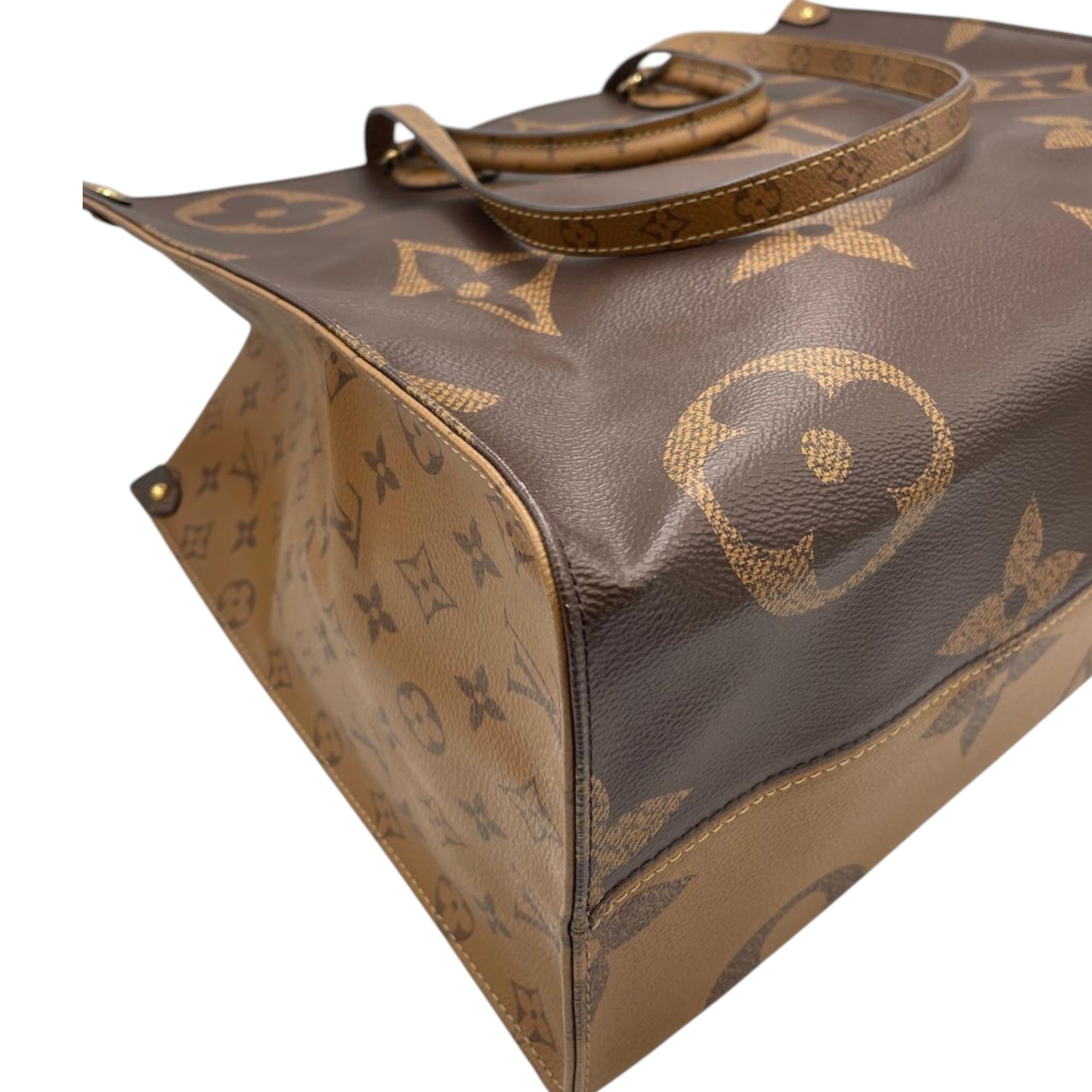 Louis Vuitton Onthego GM Giant Monogram Canvas