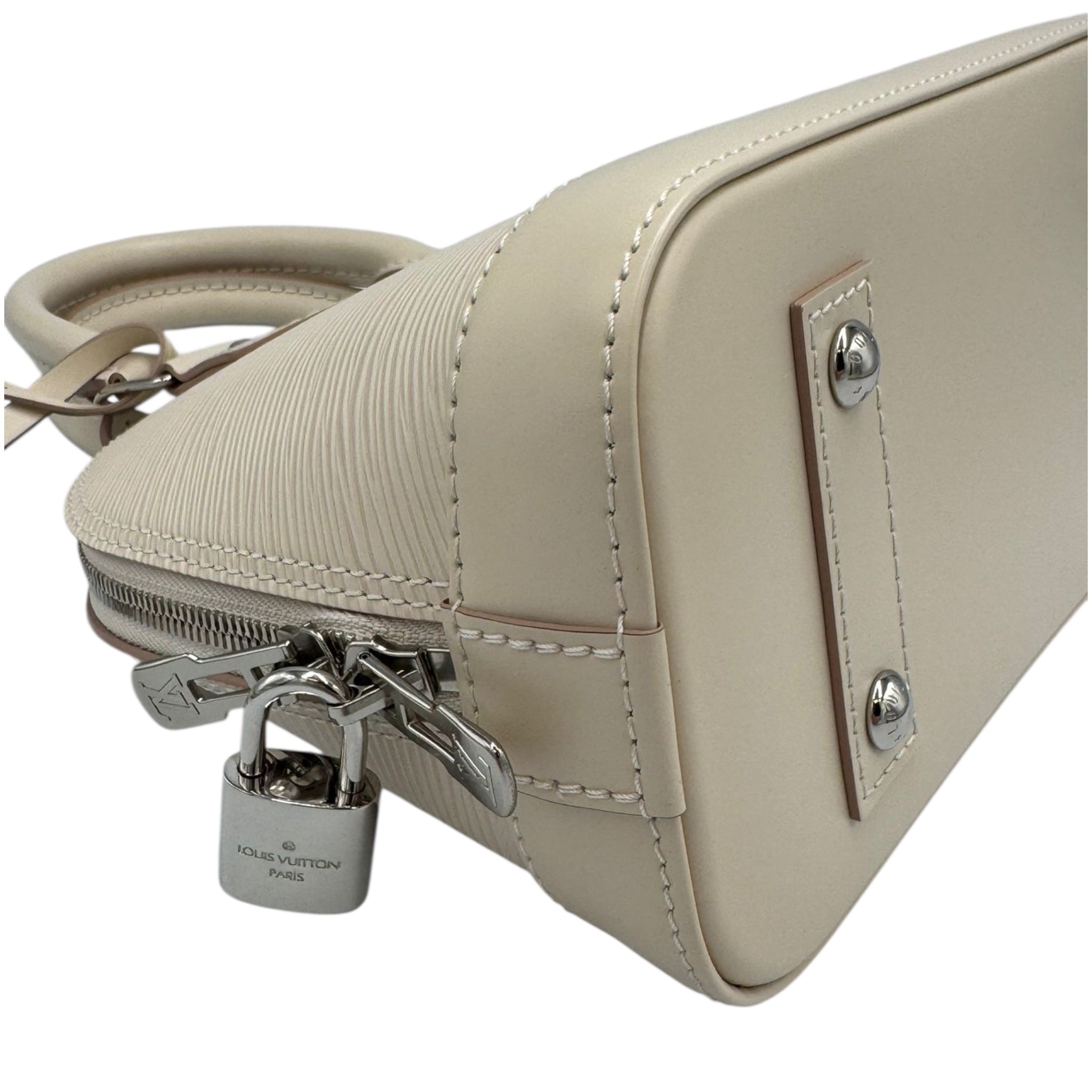 Louis Vuitton Alma PM Green Epi