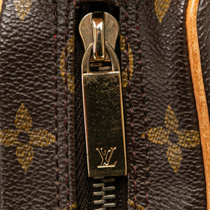 Louis Vuitton Croissant MM Monogram Canvas