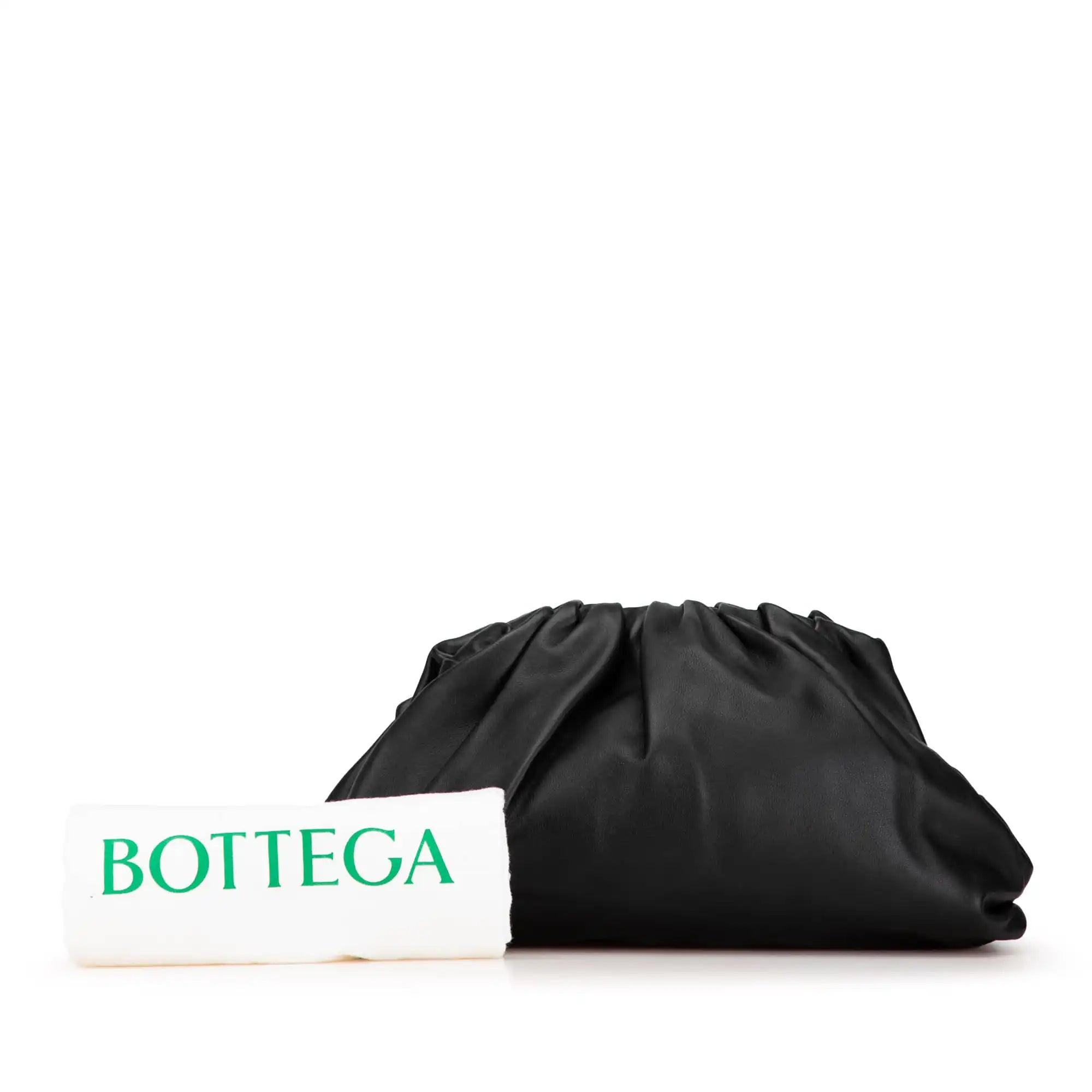 Bottega Veneta the Pouch Clutch Black