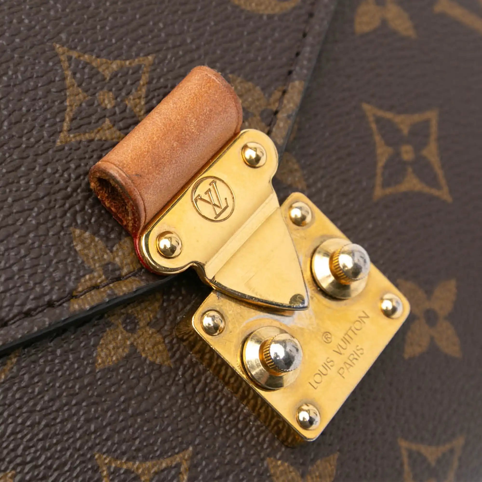 Louis Vuitton Métis Pochette MM Monogram Canvas