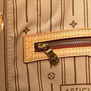 Louis Vuitton Neverfull MM Monogram Canvas