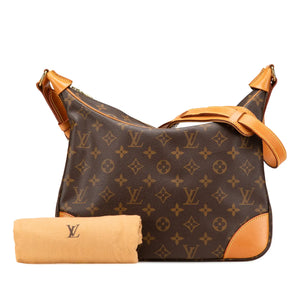 Louis Vuitton Boulogne 30 Monogram Canvas