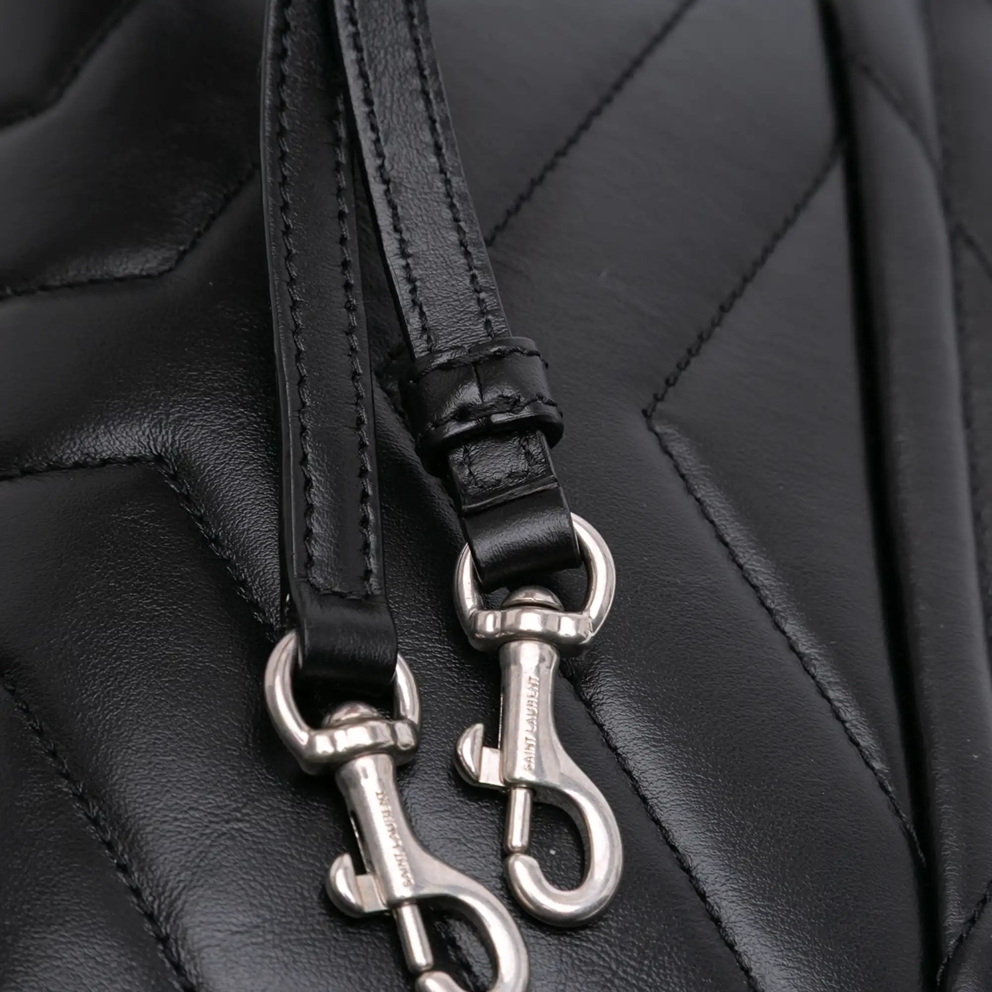 Yves Saint Laurent LouLou Toy Black