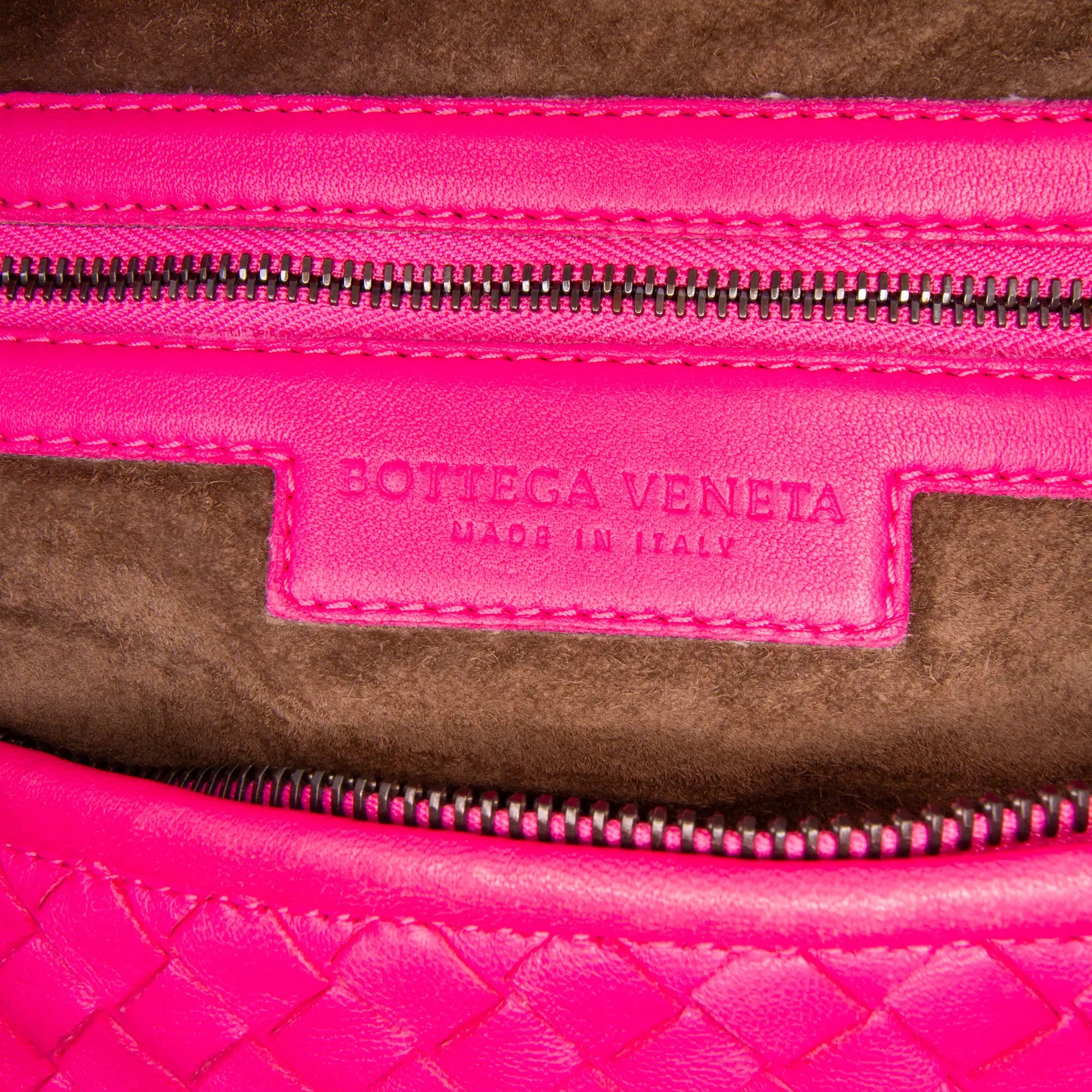 Bottega Veneta Hobo Bag Medium Pink Intrecciato