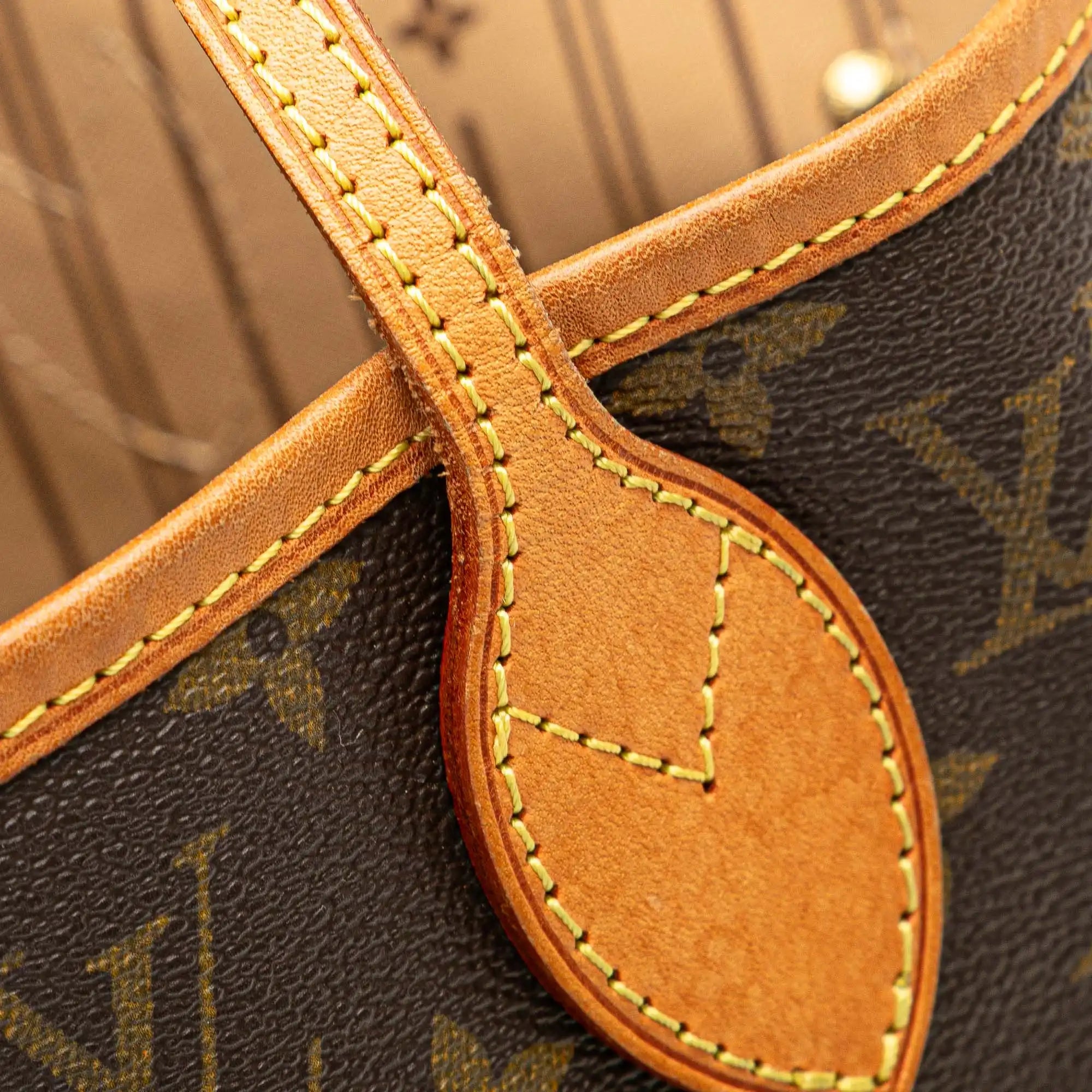 Louis Vuitton Neverfull MM Monogram Canvas