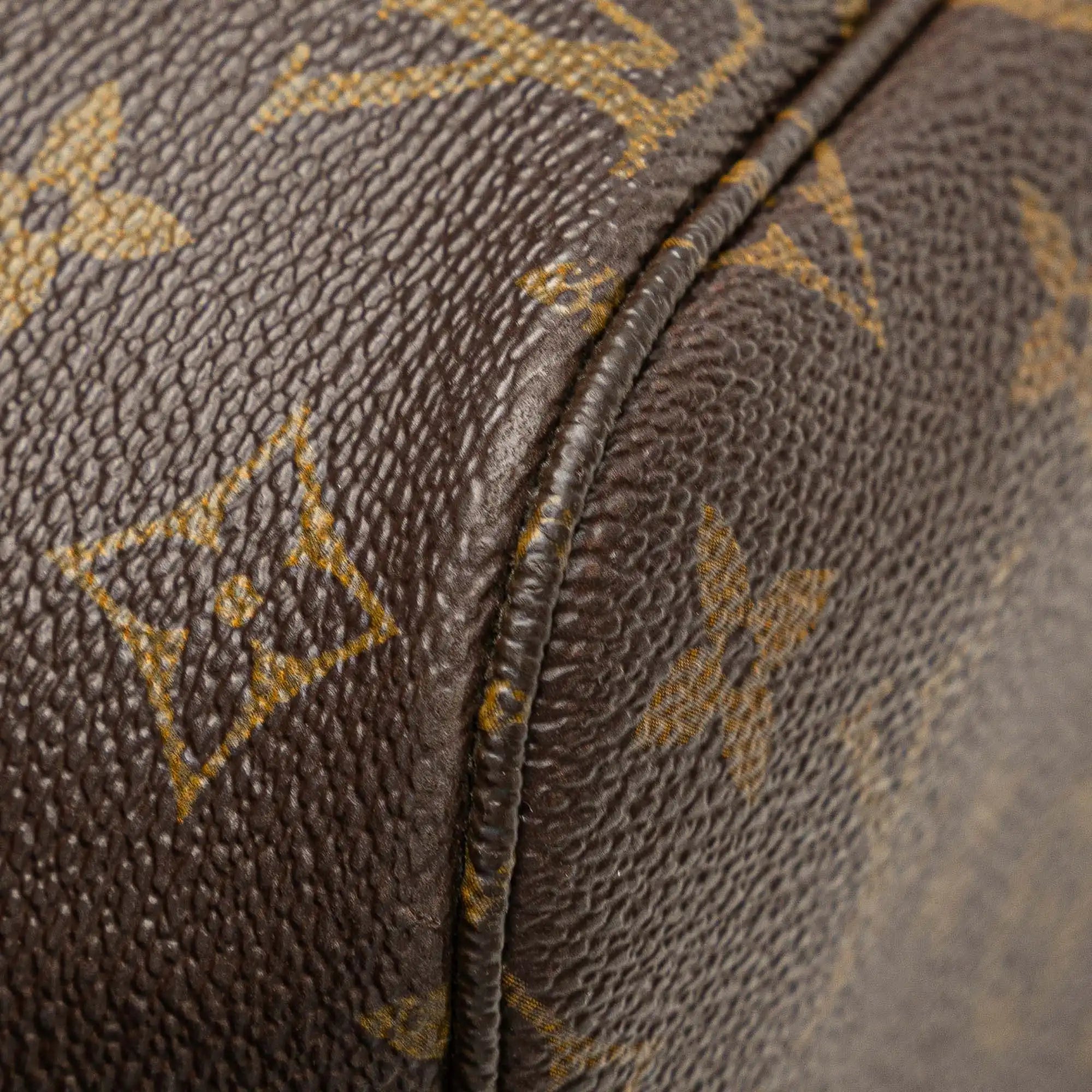 Louis Vuitton Neverfull MM Monogram Canvas