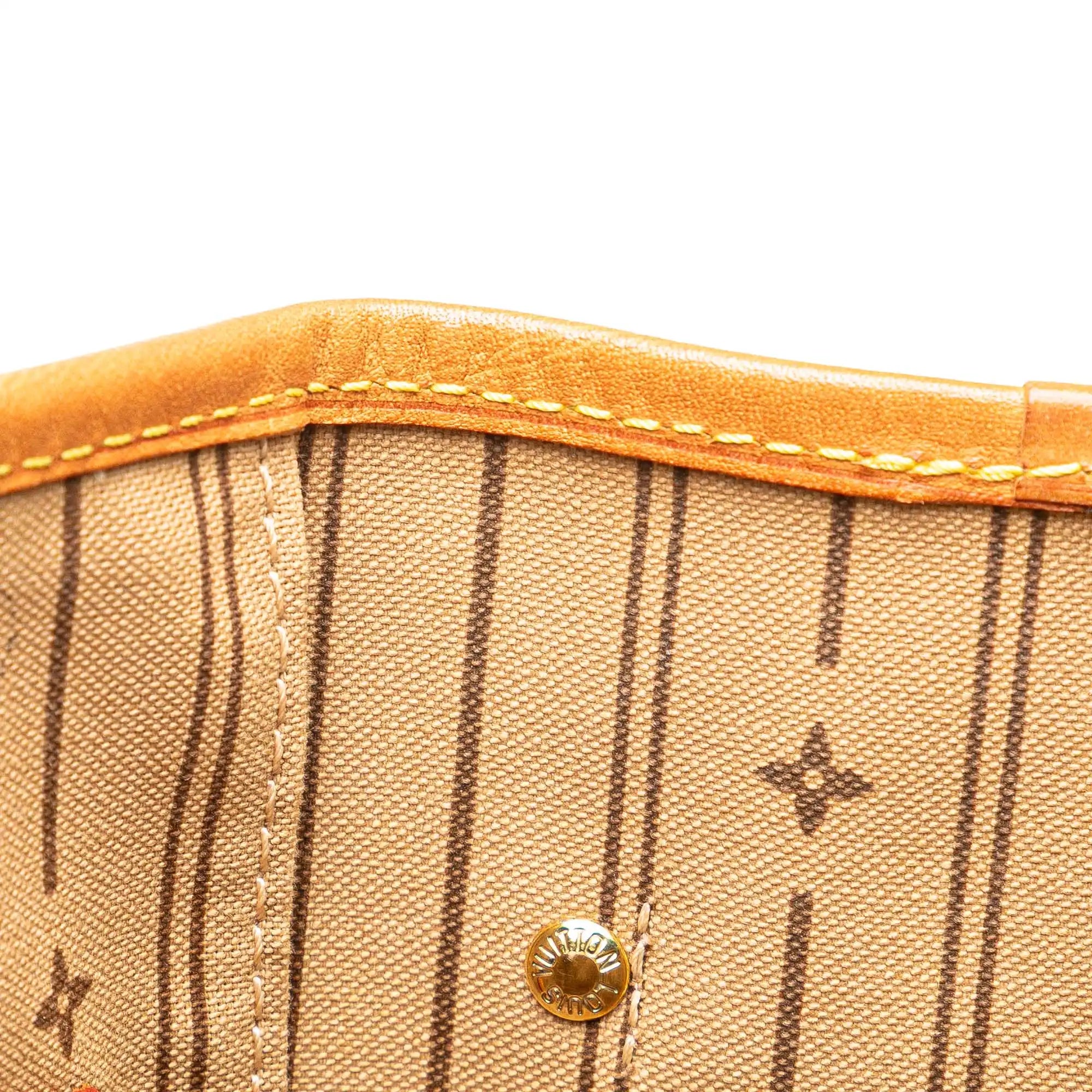 Louis Vuitton Neverfull MM Monogram Canvas