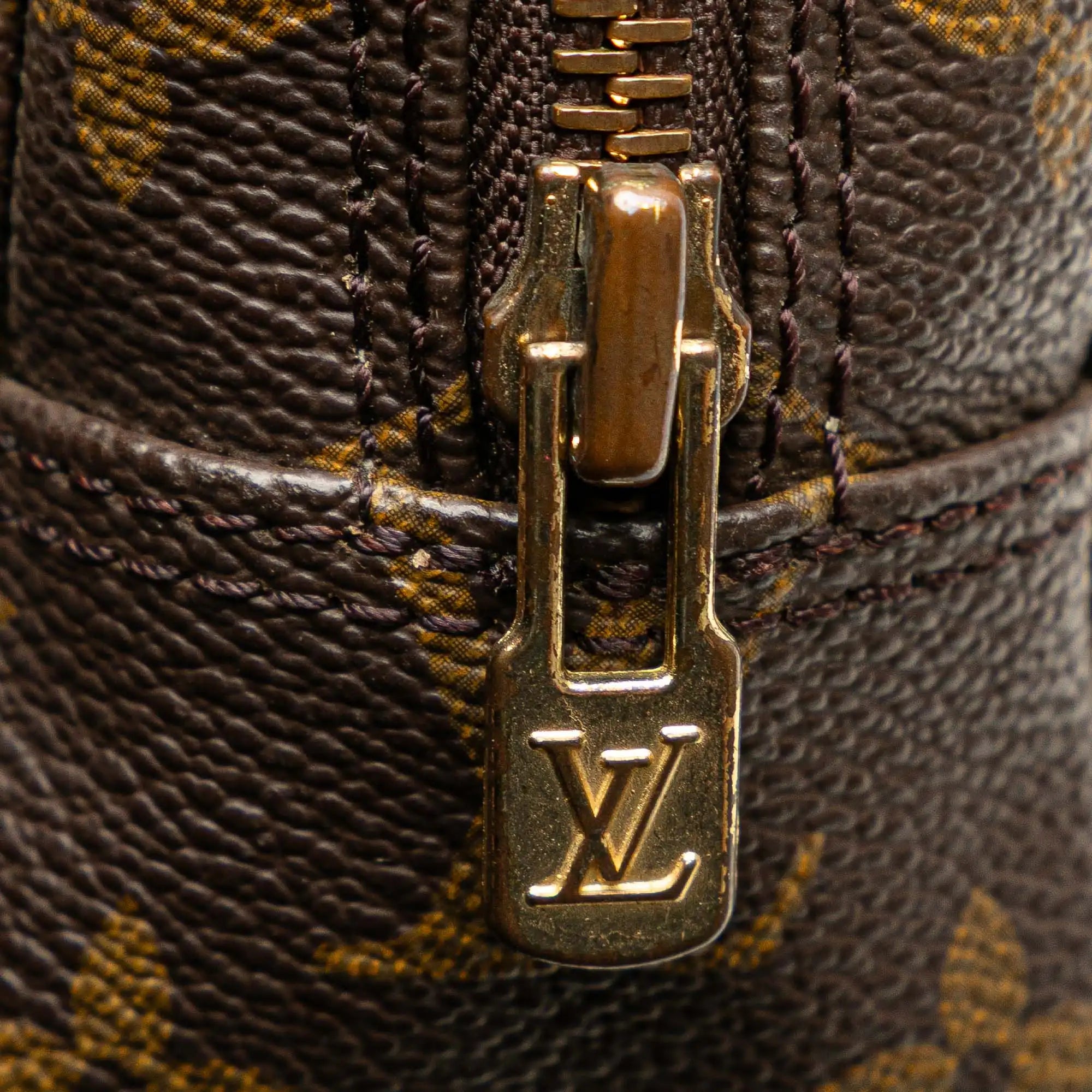Louis Vuitton Trousse Toilette 23 Monogram Canvas
