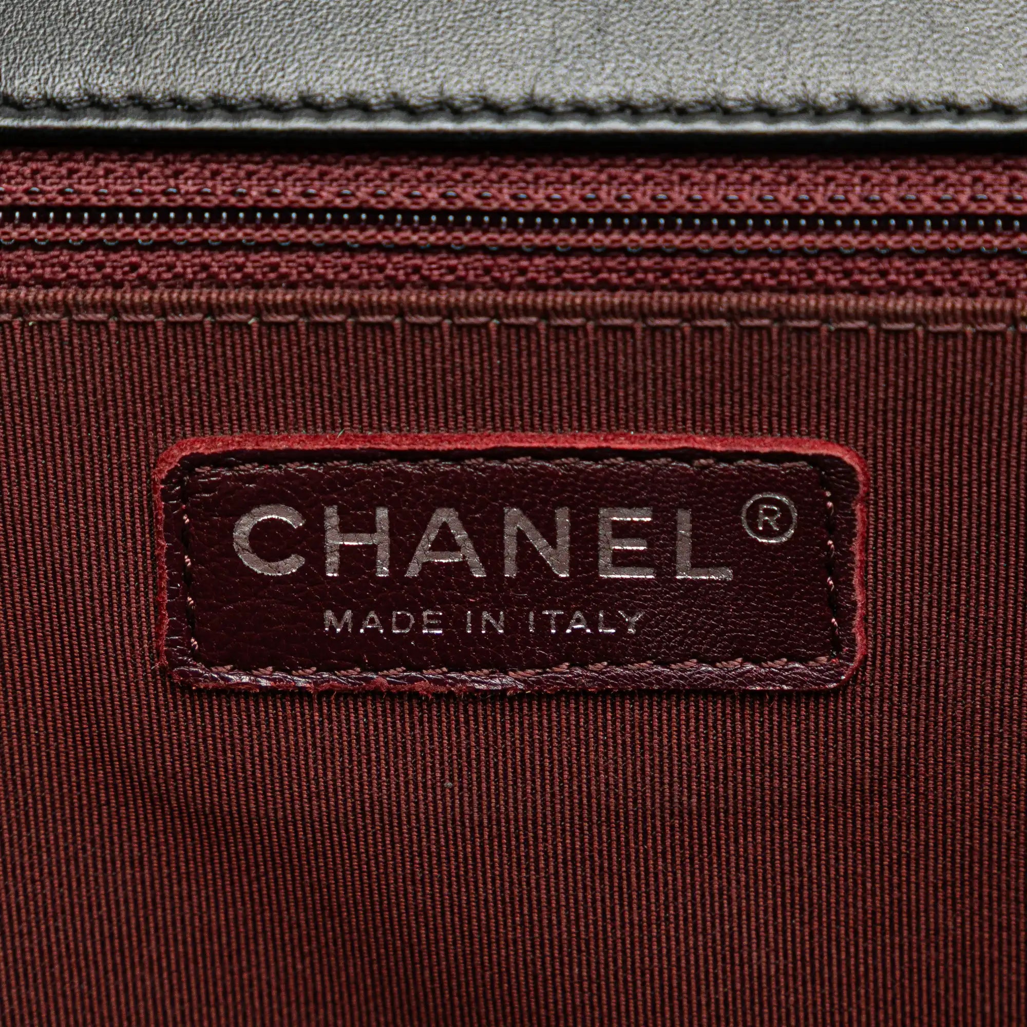 Chanel Boy Flap Medium Black Chevron Calfskin Ruthenium