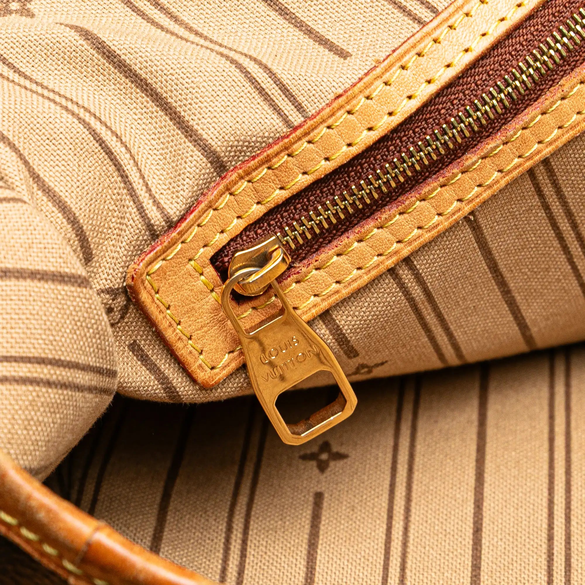 Louis Vuitton Delightful GM Monogram Canvas