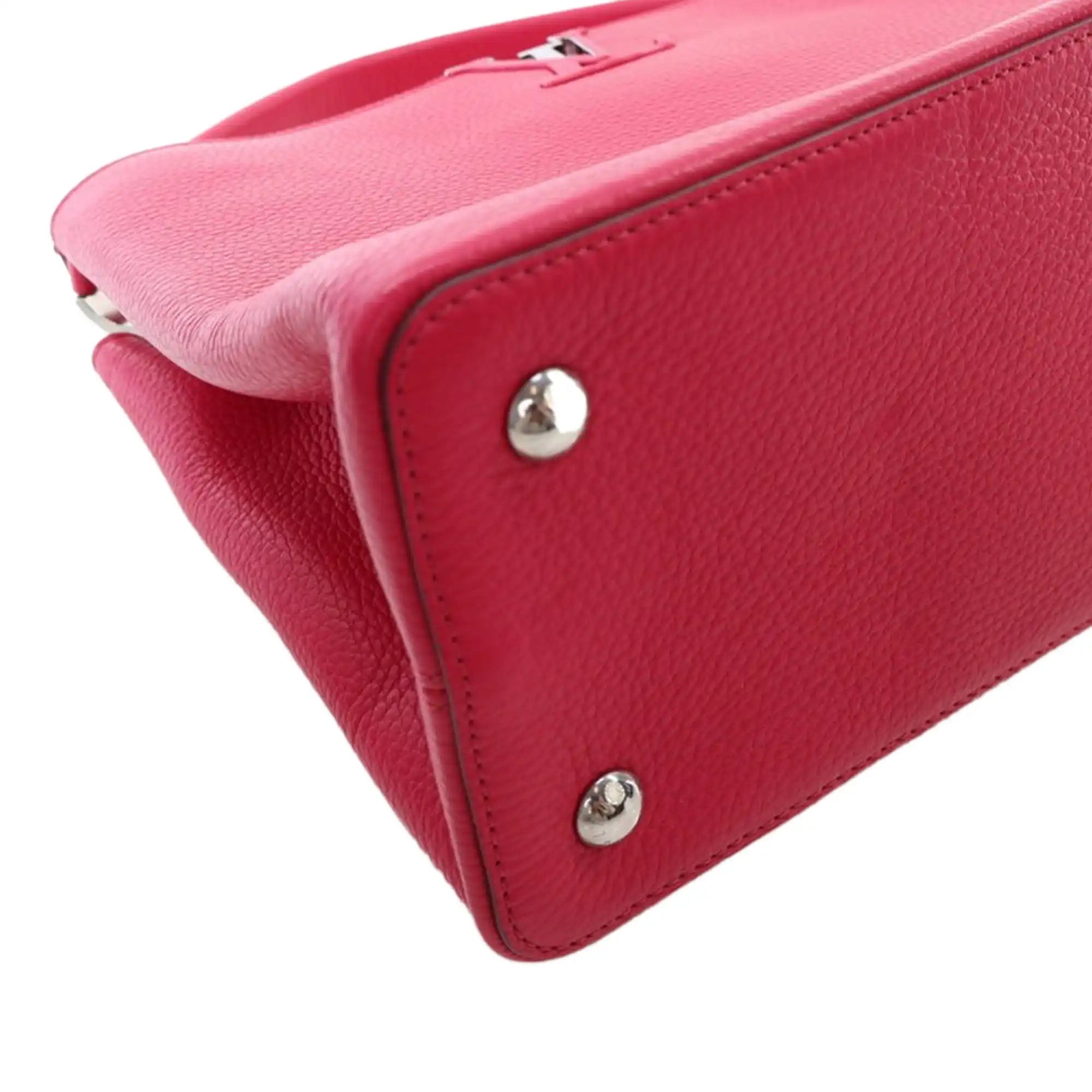 Louis Vuitton Capucines MM Pink Taurillon