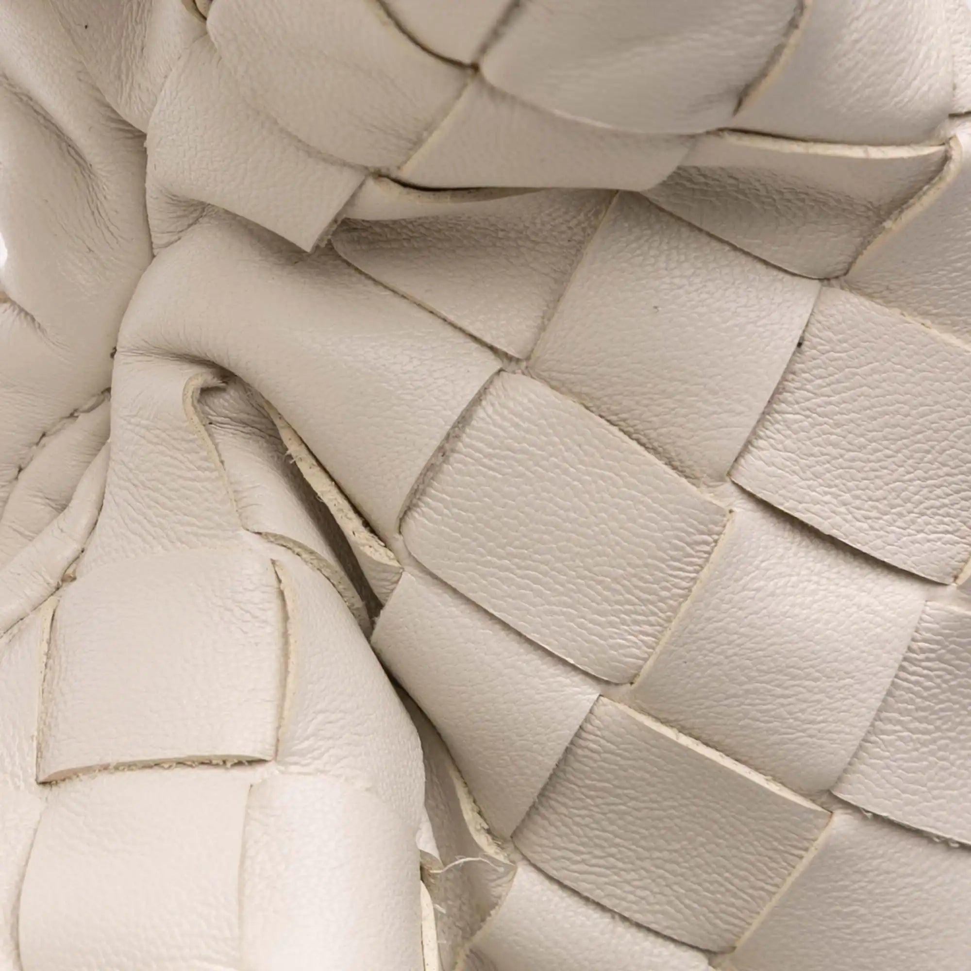 Bottega Veneta Hobo Bag Small White  Intrecciato