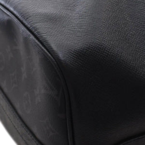 Louis Vuitton Keepall 50 Bandoulière Black Taigarama