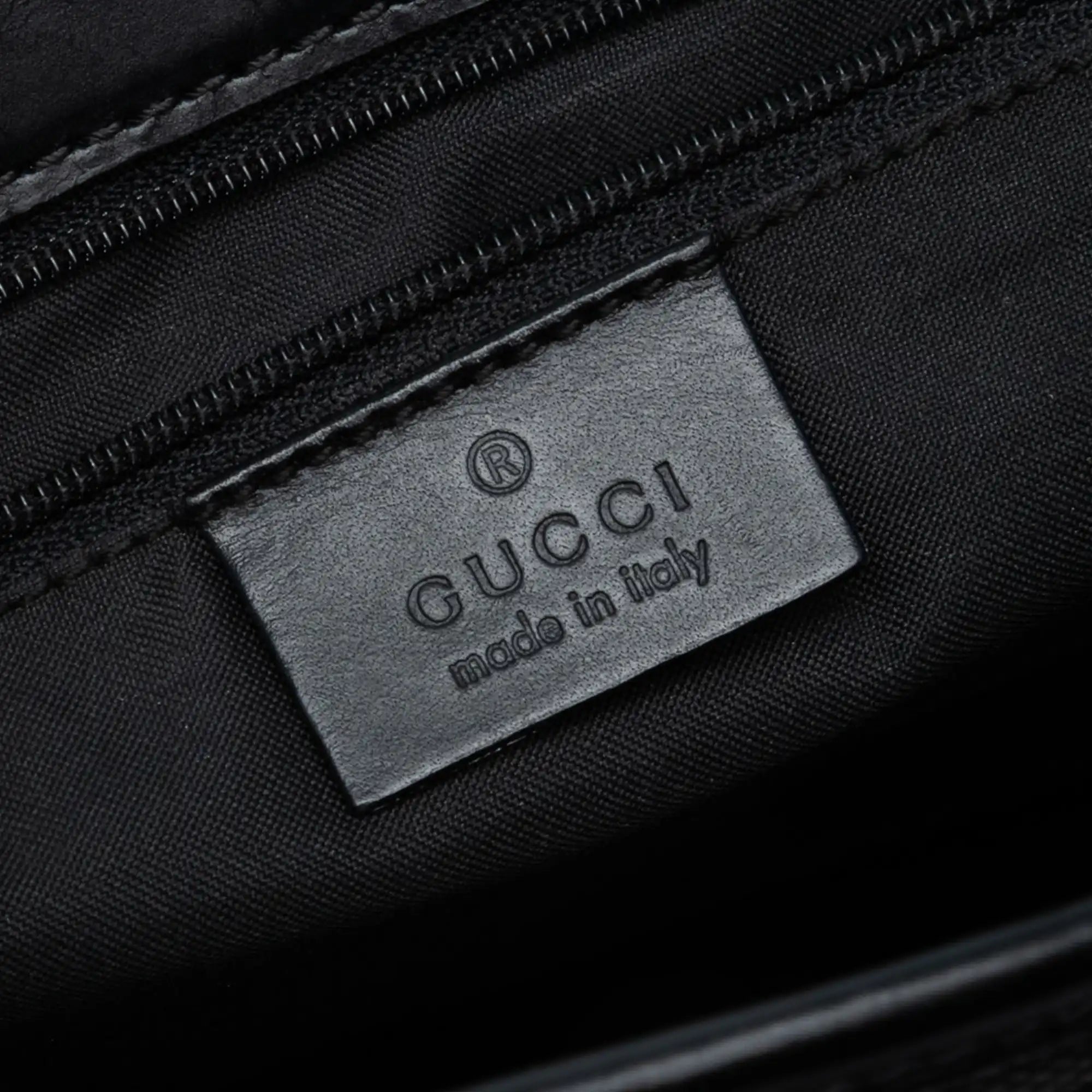 Gucci Jackie Bardot Black GG Canvas