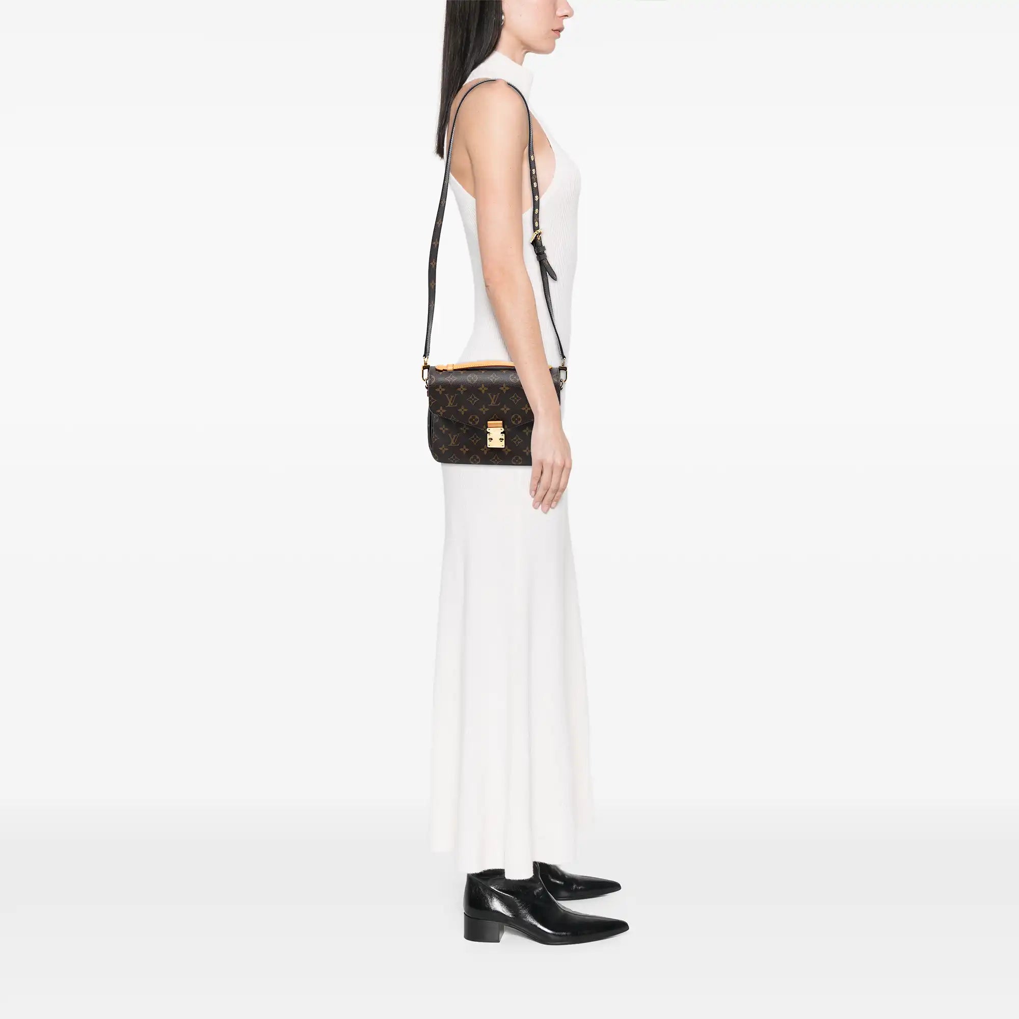 Louis Vuitton Métis Pochette MM Monogram Canvas