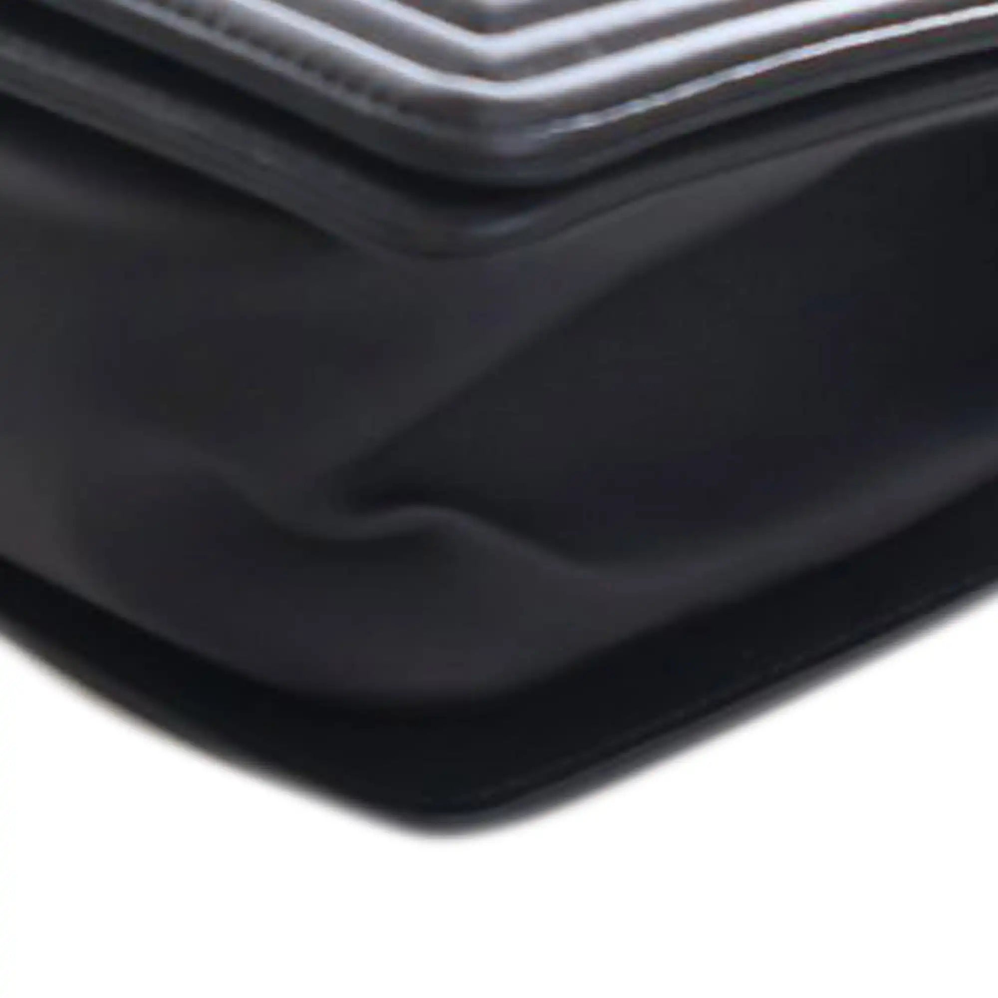 Chanel Boy Bag Old Medium Black Lambskin Ruthenium