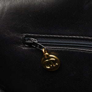 Chanel CC Chain Shoulder Bag Black Caviar Gold