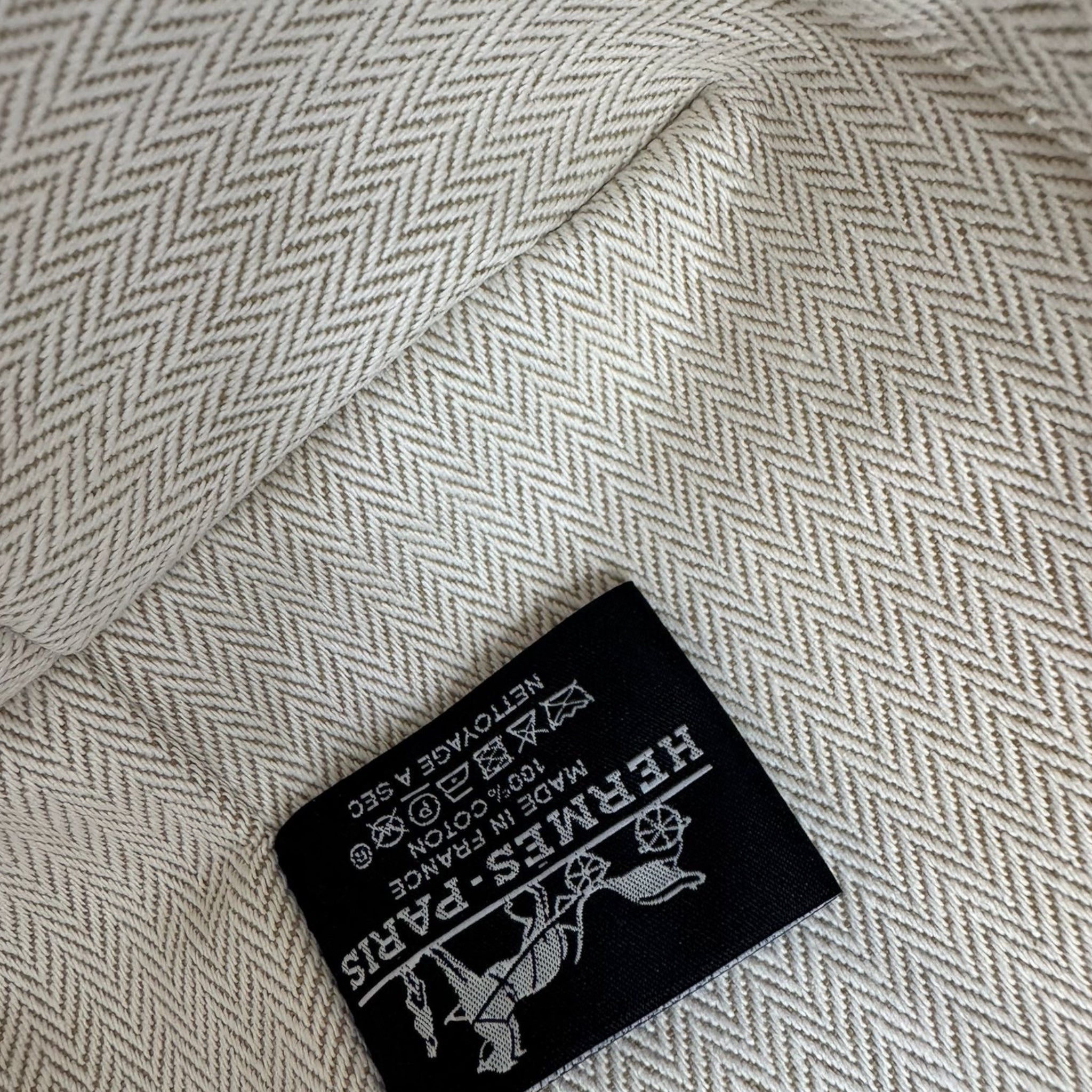 Hermès Brides de Gala Silky Pop Orange Silk