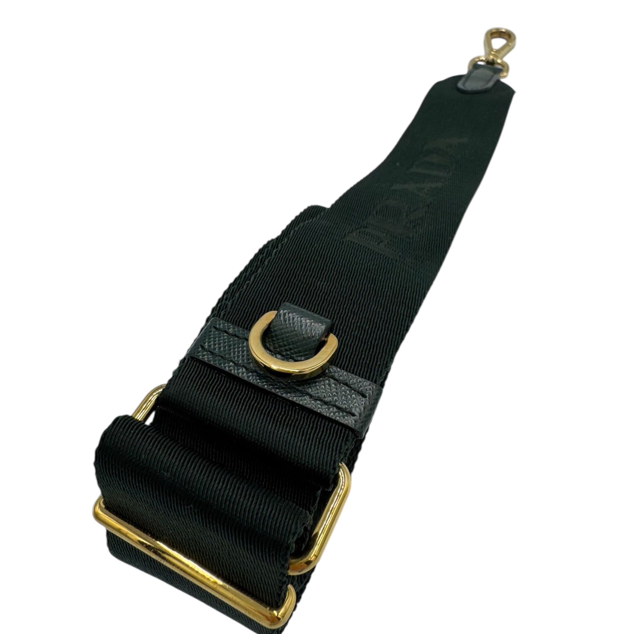 Prada Re-Edition 2005 Beige Saffiano