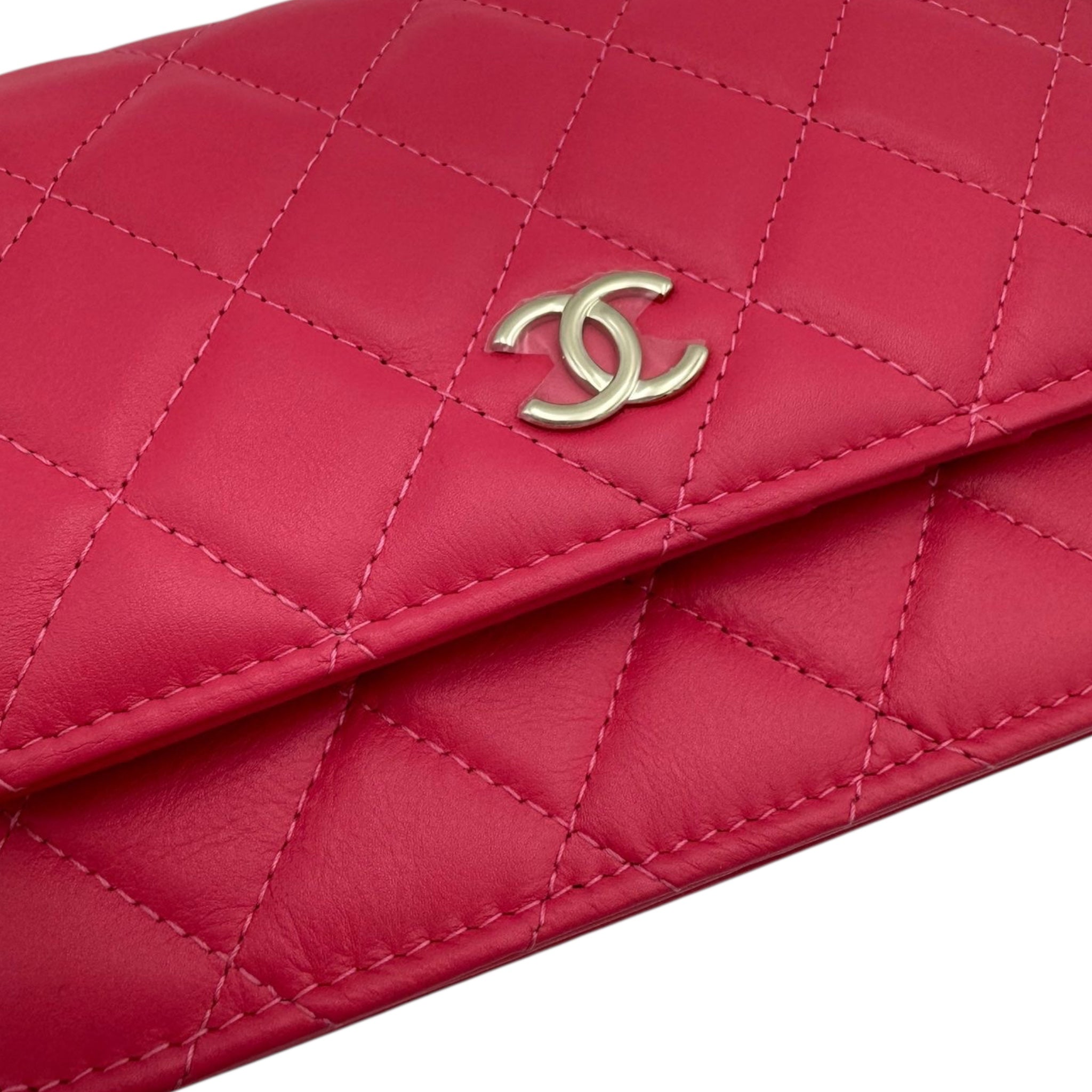 Chanel WoC Mini Pink Lambskin Silver Pearl Strap