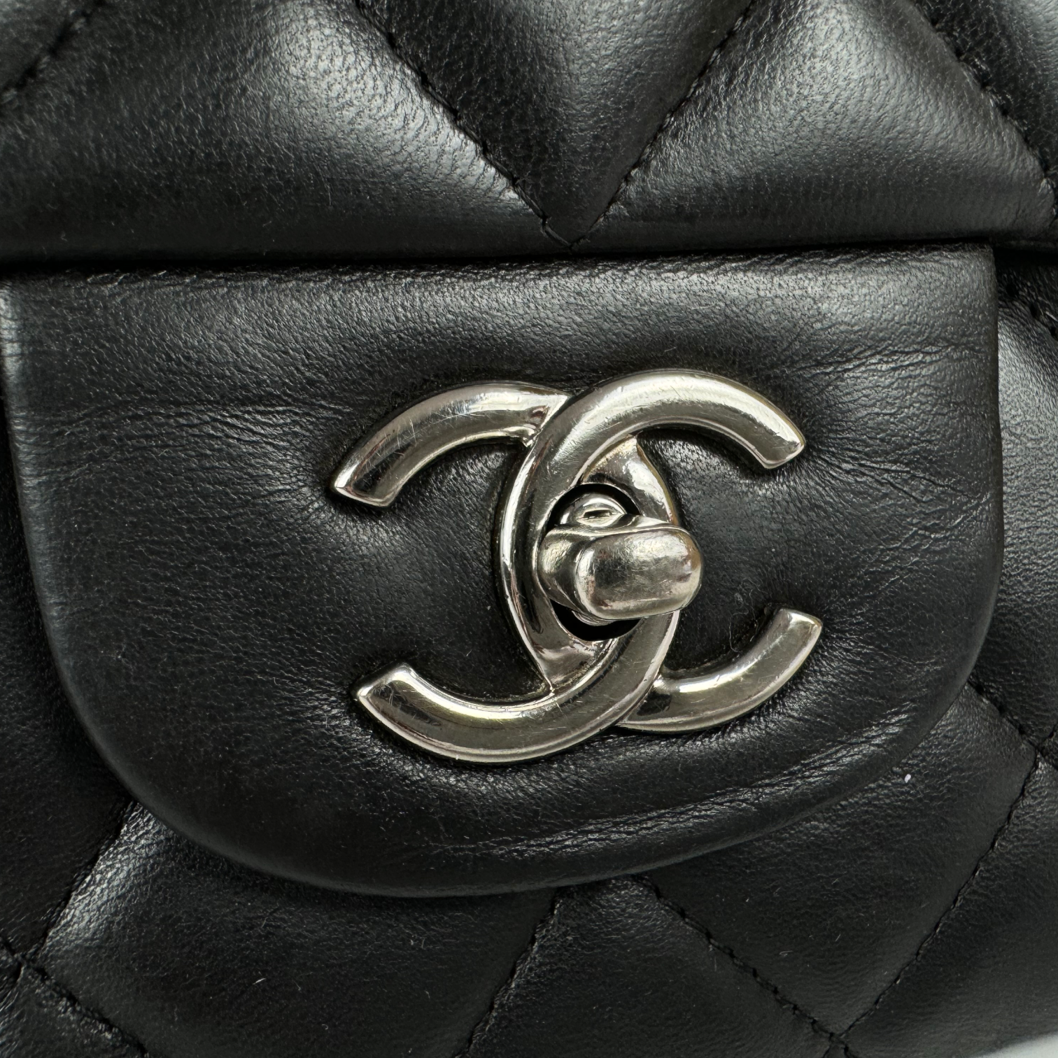 Chanel Classic Single Flap Jumbo Black Lambskin Silver