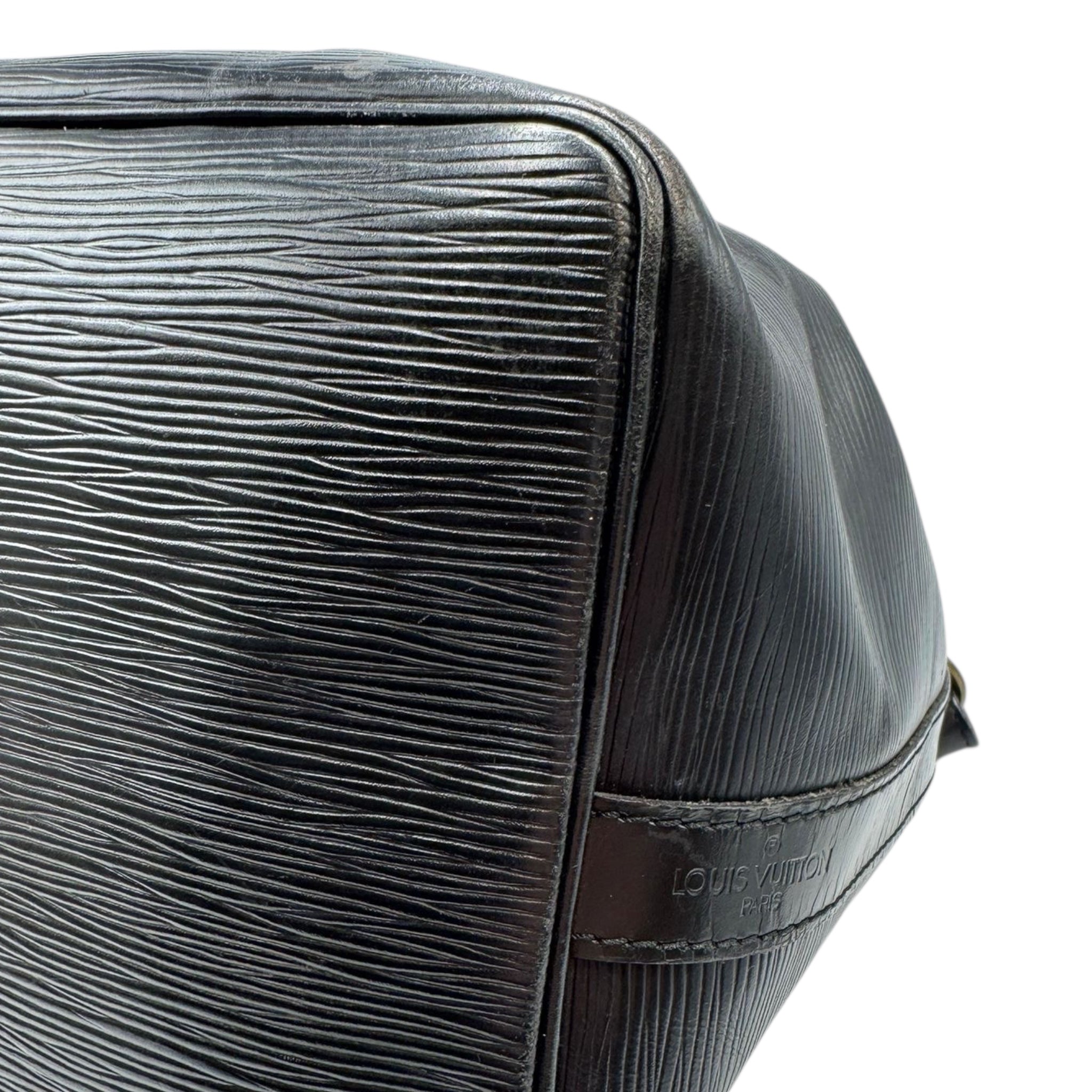 Louis Vuitton Petit Noé Black Epi