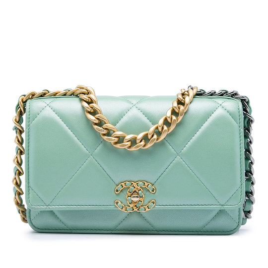 Chanel 19 Wallet on Chain Green Lambskin