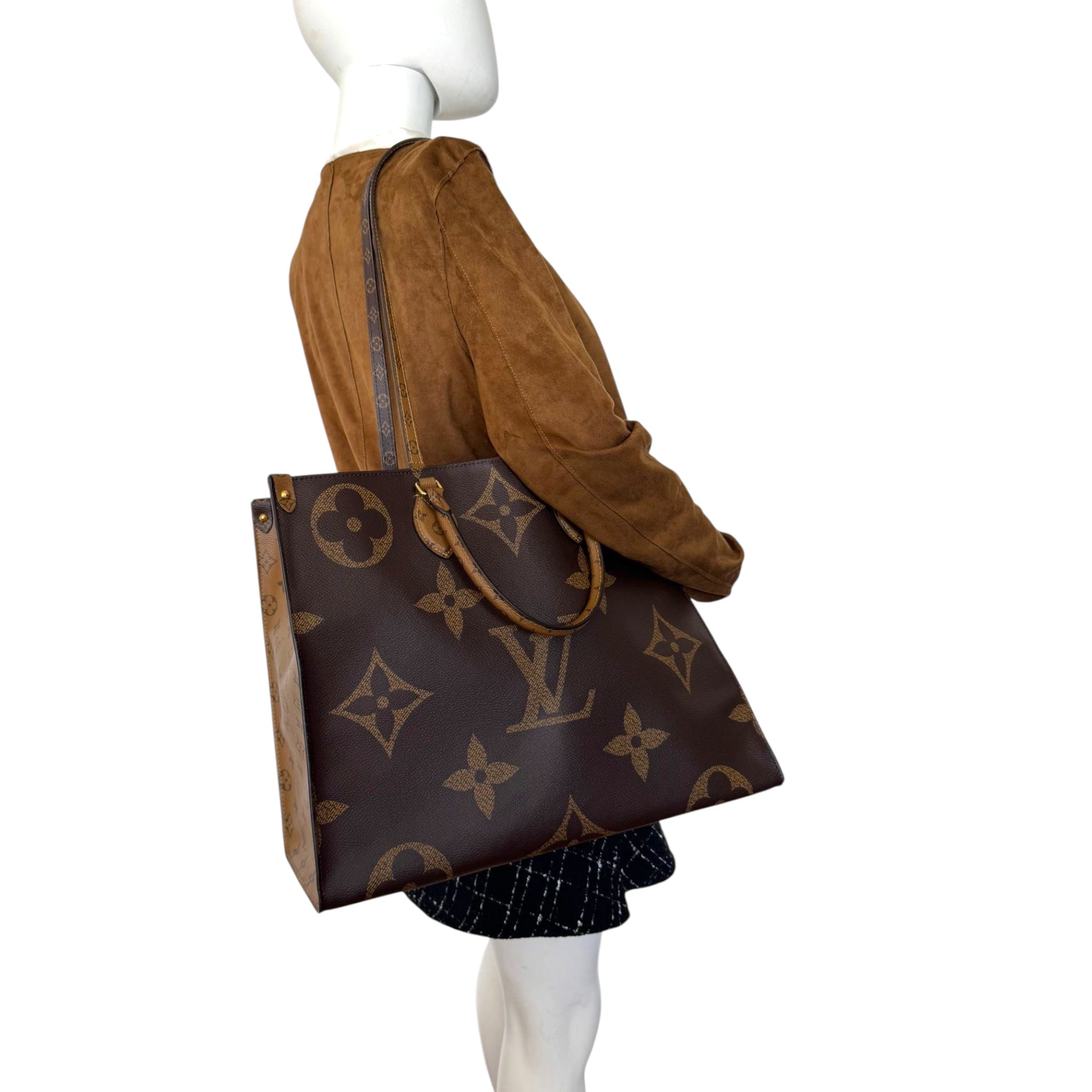 Louis Vuitton Onthego GM Giant Monogram Canvas