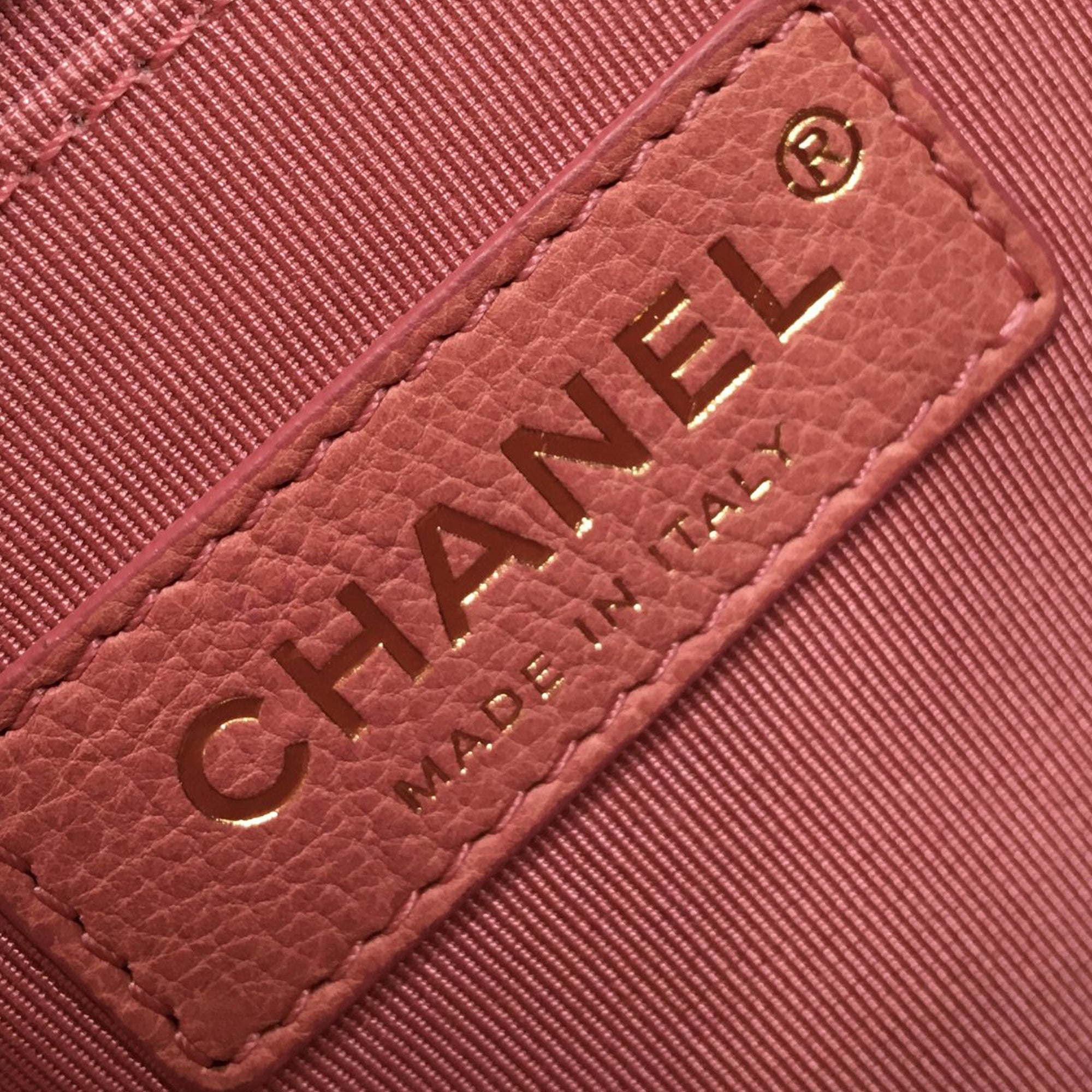 Chanel Boy Flap Medium Pink Chevron Gold