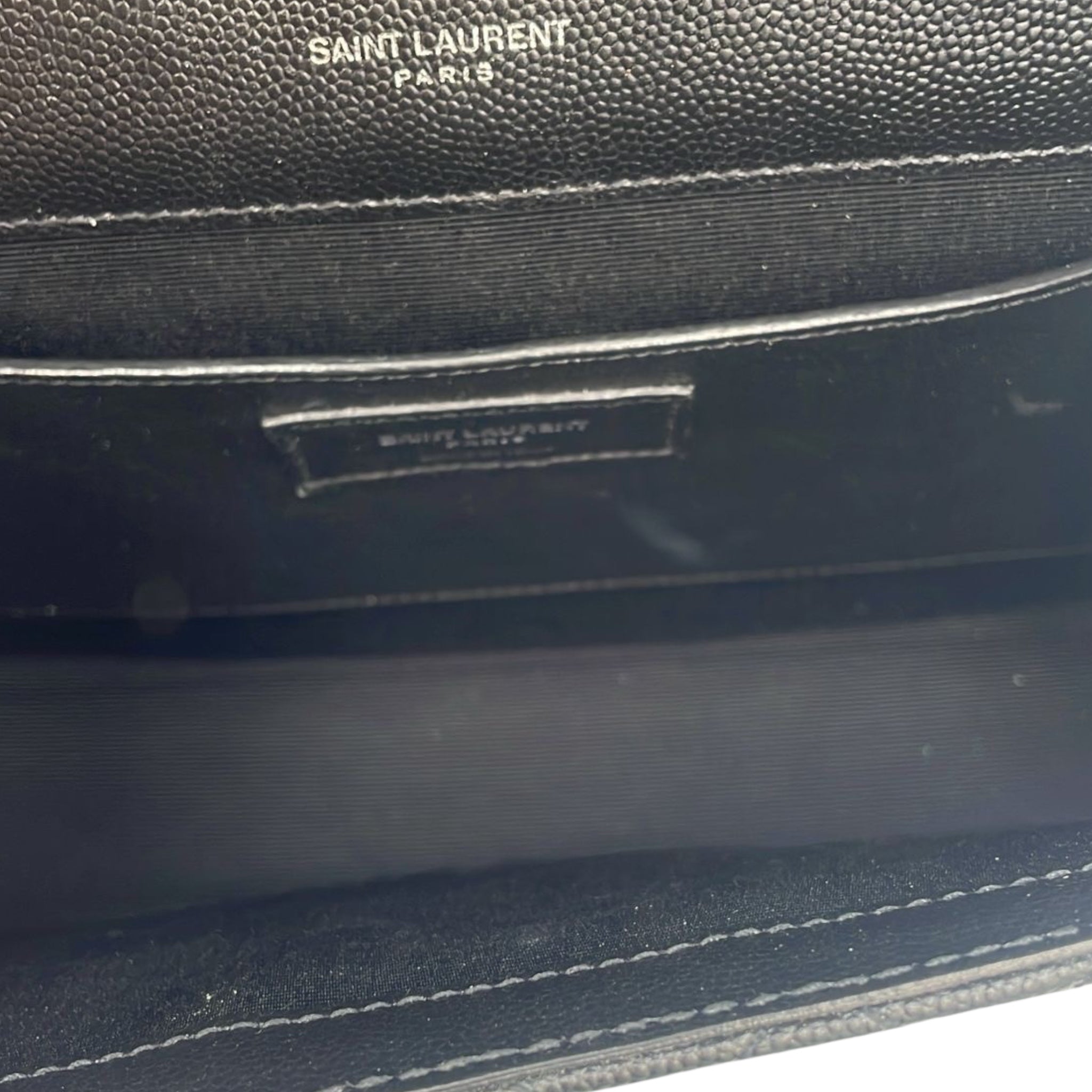 Yves Saint Laurent Envelope Medium Black