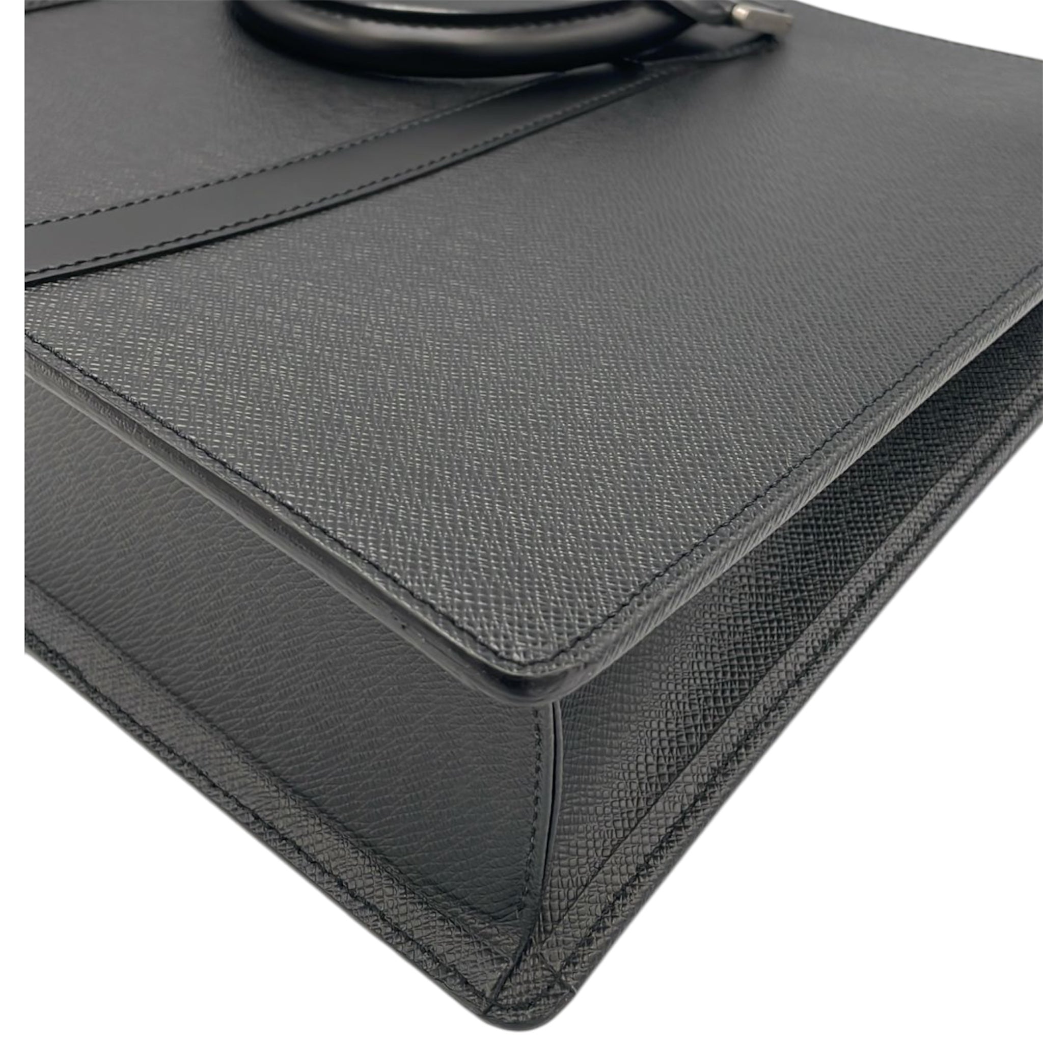Louis Vuitton Lozan Black Taiga