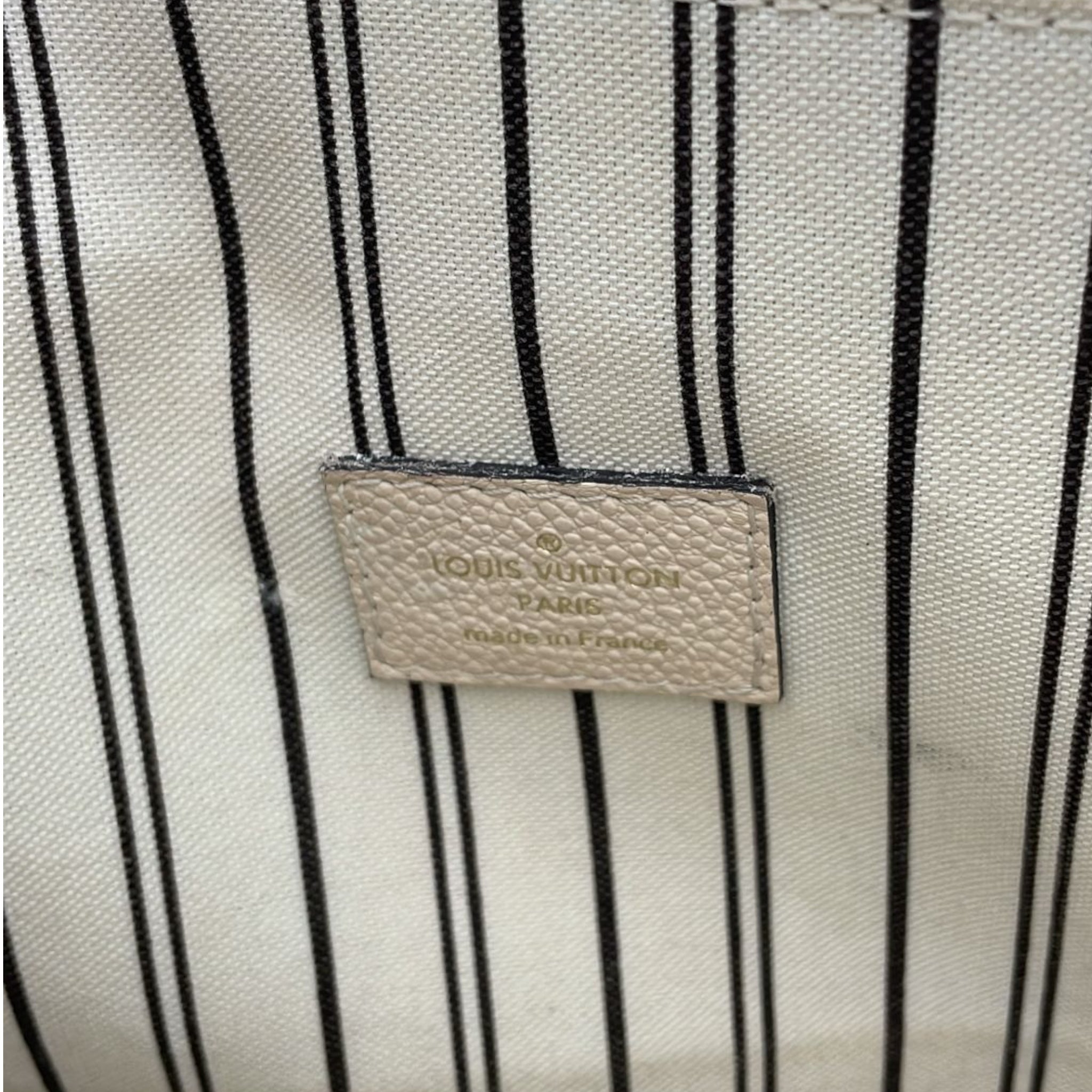 Louis Vuitton Pochette Métis cream Monogram Empreinte
