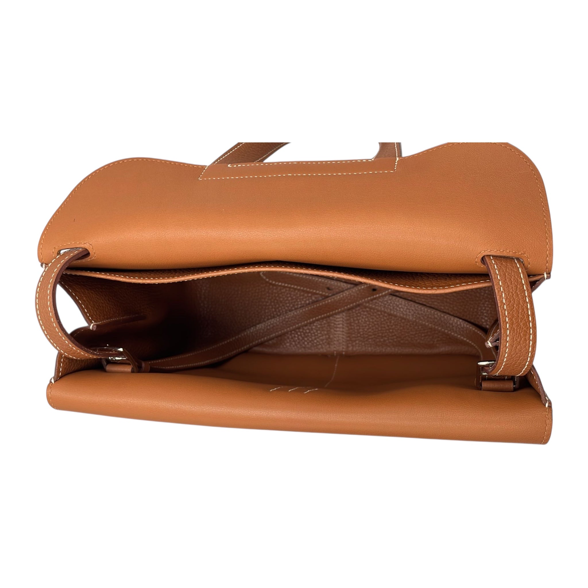 Hermès Halzan 31 Camel Clemence