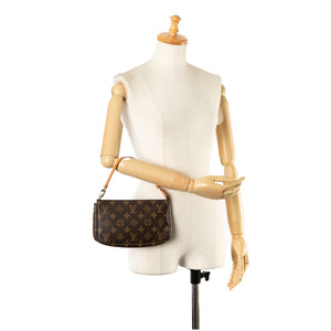 Louis Vuitton  Pochette Accessoires Monogram Canvas