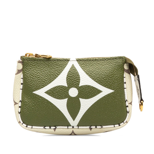 Louis Vuitton Micro Pochette Accessories Green/Beige Monogram Giant